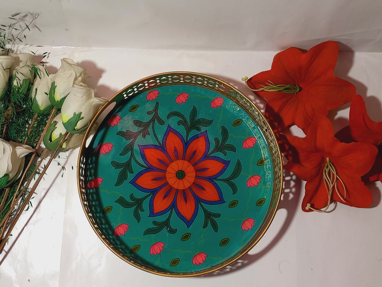 Decorative Treys