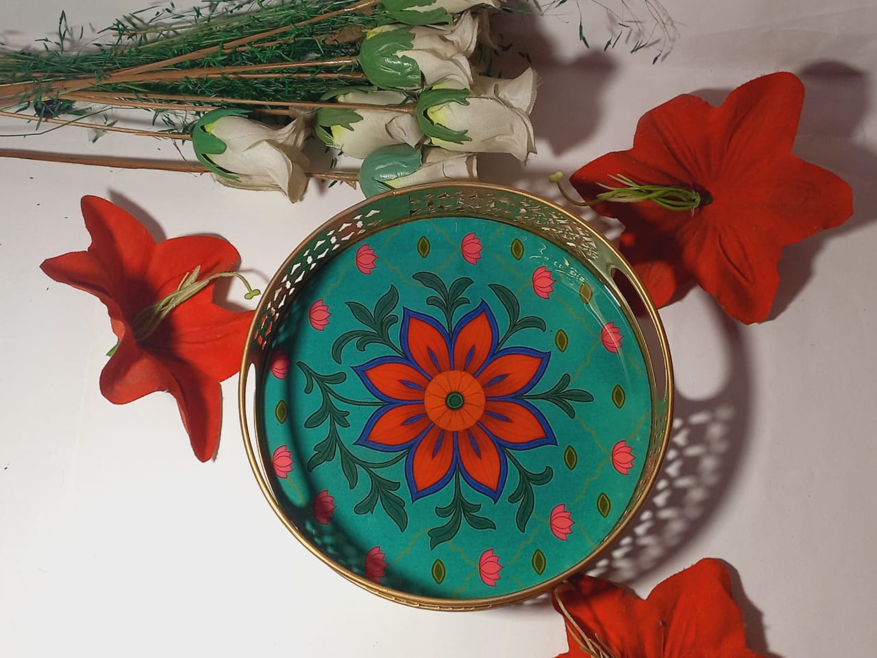 Decorative Treys