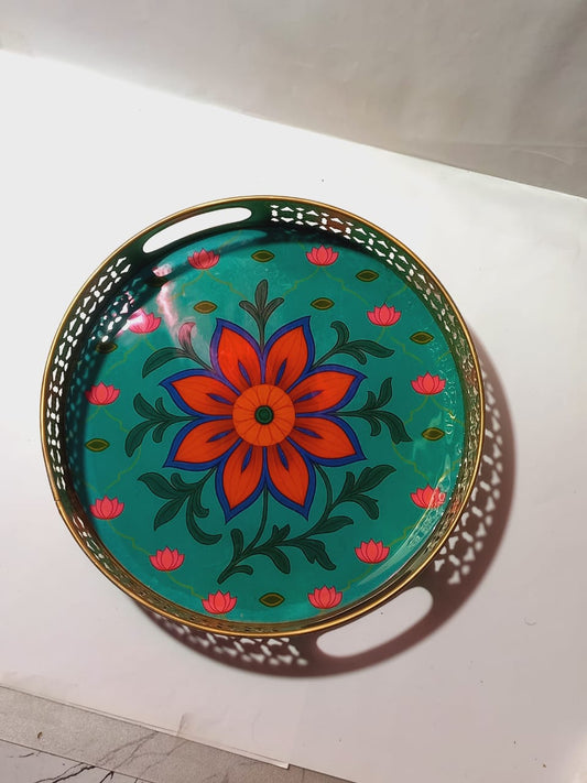 Decorative Treys